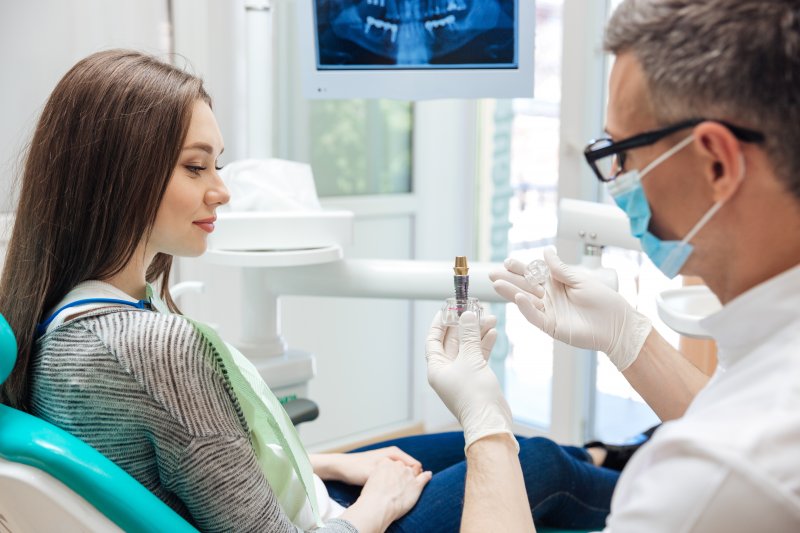 patient getting dental implant in Sunnyvale